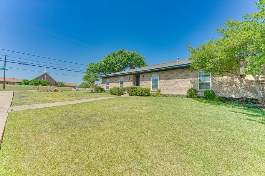 1301 Iroquois Drive, Garland, TX 75043 - Image #3
