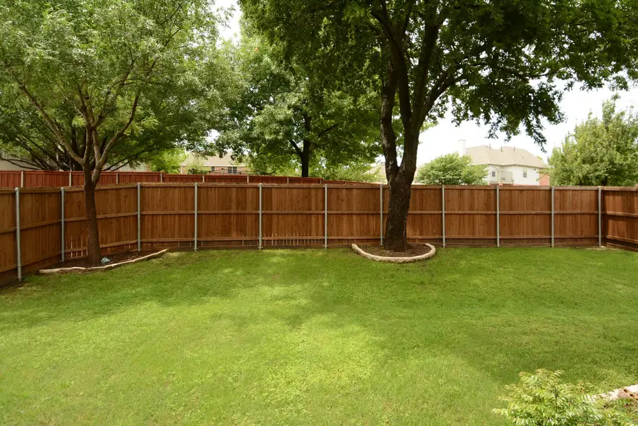 8617 Orchard Hill Drive, Plano, TX 75025 - Image #3