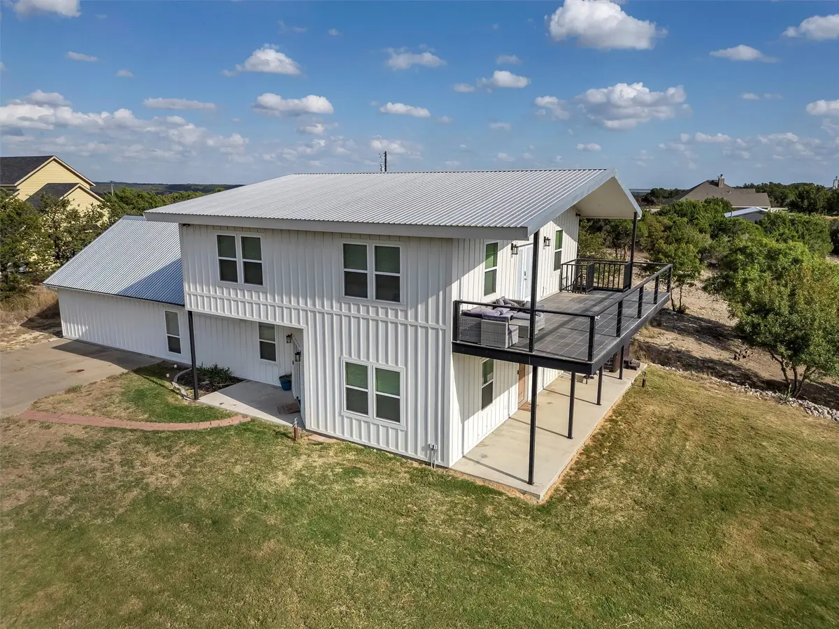 200 Peninsula Court, Bluff Dale, TX 76433 - Image #1