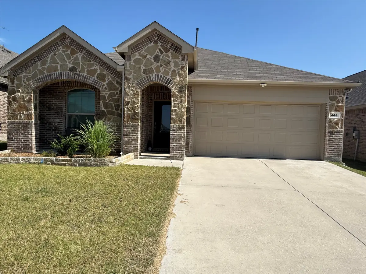 444 Ranchito Pass, Justin Roanoke, TX 76052 - Image #1