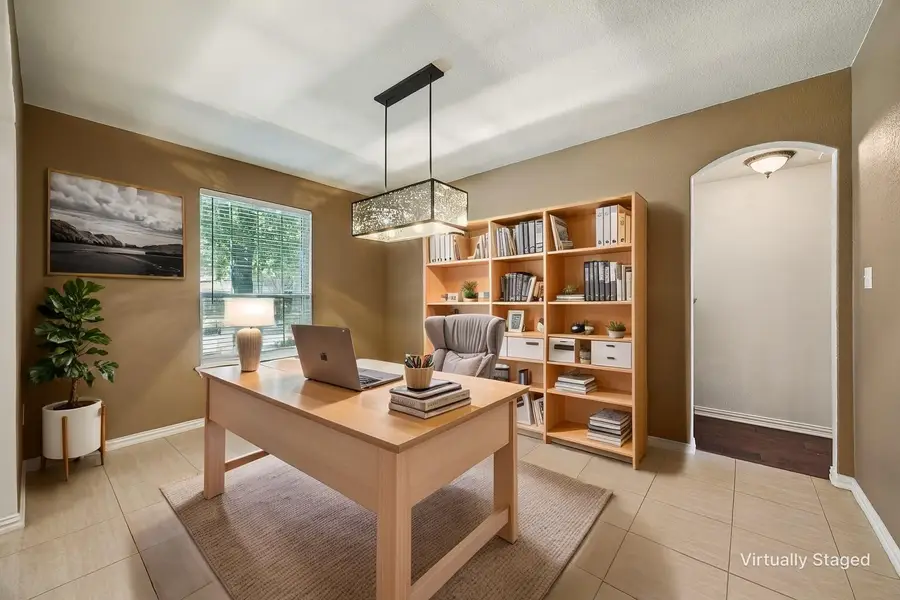 1709 Clarke Springs Drive, Allen, TX 75002 - Image #3