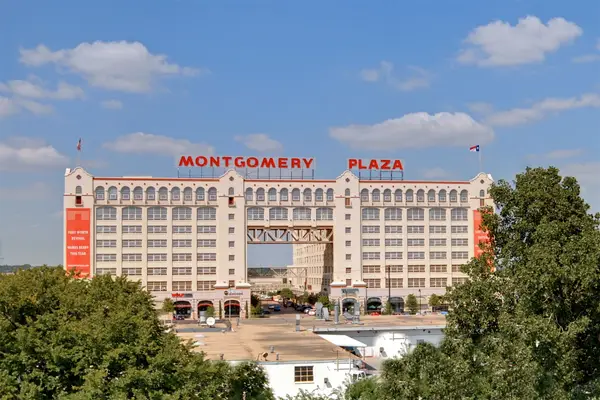 2600 W 7th Street #2726, Fort Worth, TX 76107