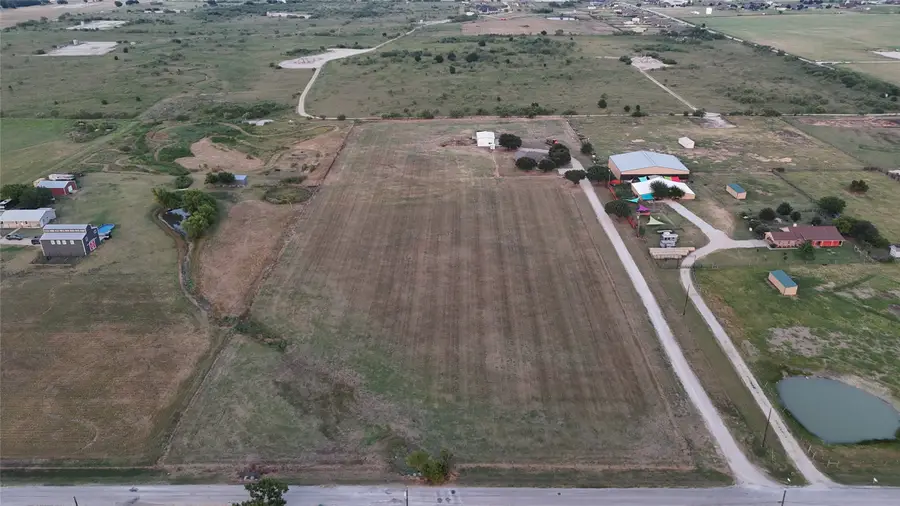 1177 Plover Circle, Ponder, TX 76259 - Image #2