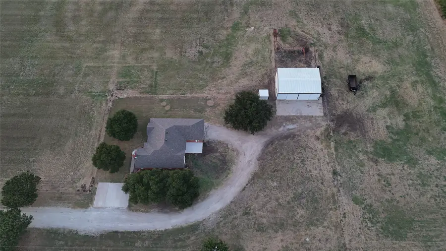 1177 Plover Circle, Ponder, TX 76259 - Image #3