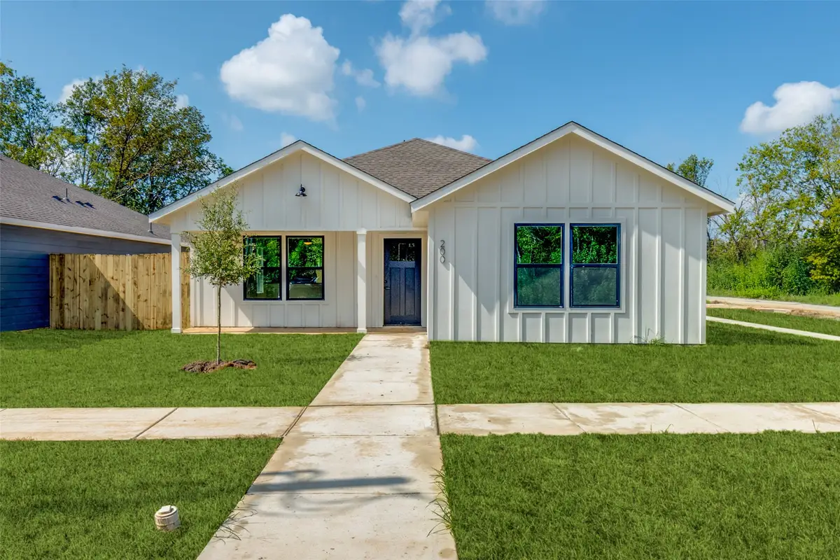 200 Campbell Street, Terrell, TX 75160 - Image #1