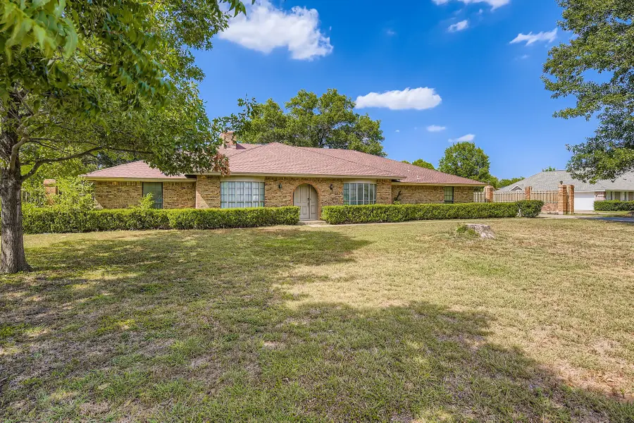 6232 N Ridge Road, Fort Worth, TX 76135 - Image #2