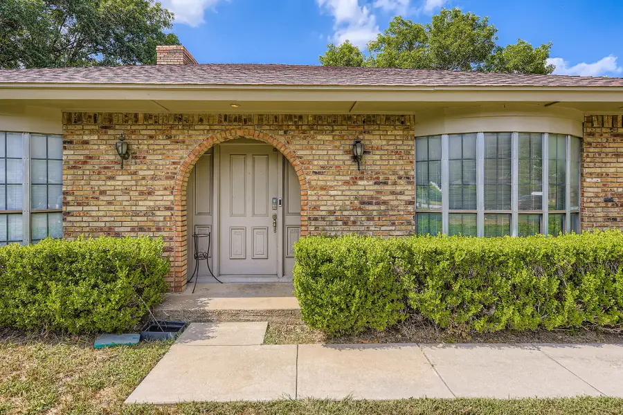 6232 N Ridge Road, Fort Worth, TX 76135 - Image #3