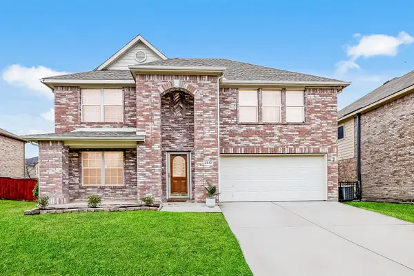 2312 Bantry Lane, Arlington, TX 76002
