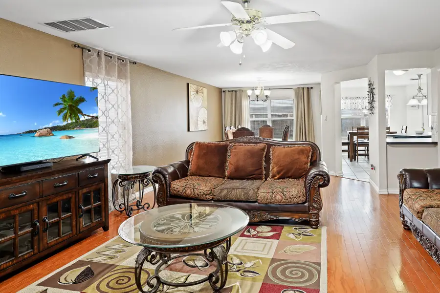 2312 Bantry Lane, Arlington, TX 76002 - Image #2