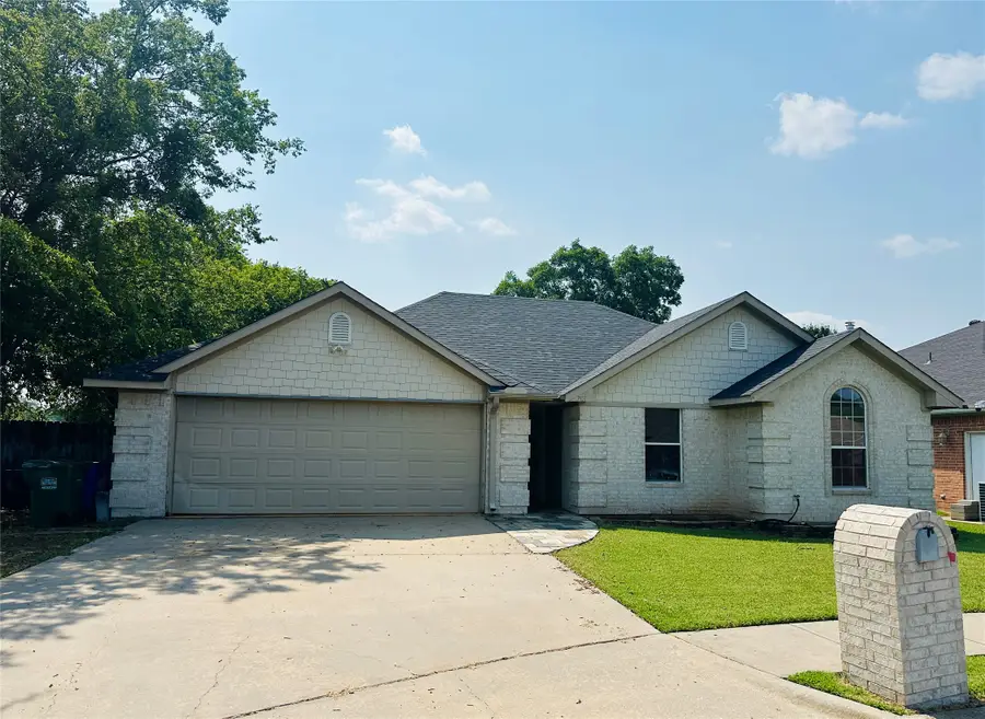 701 Park Place, Whitesboro, TX 76273 - Image #2