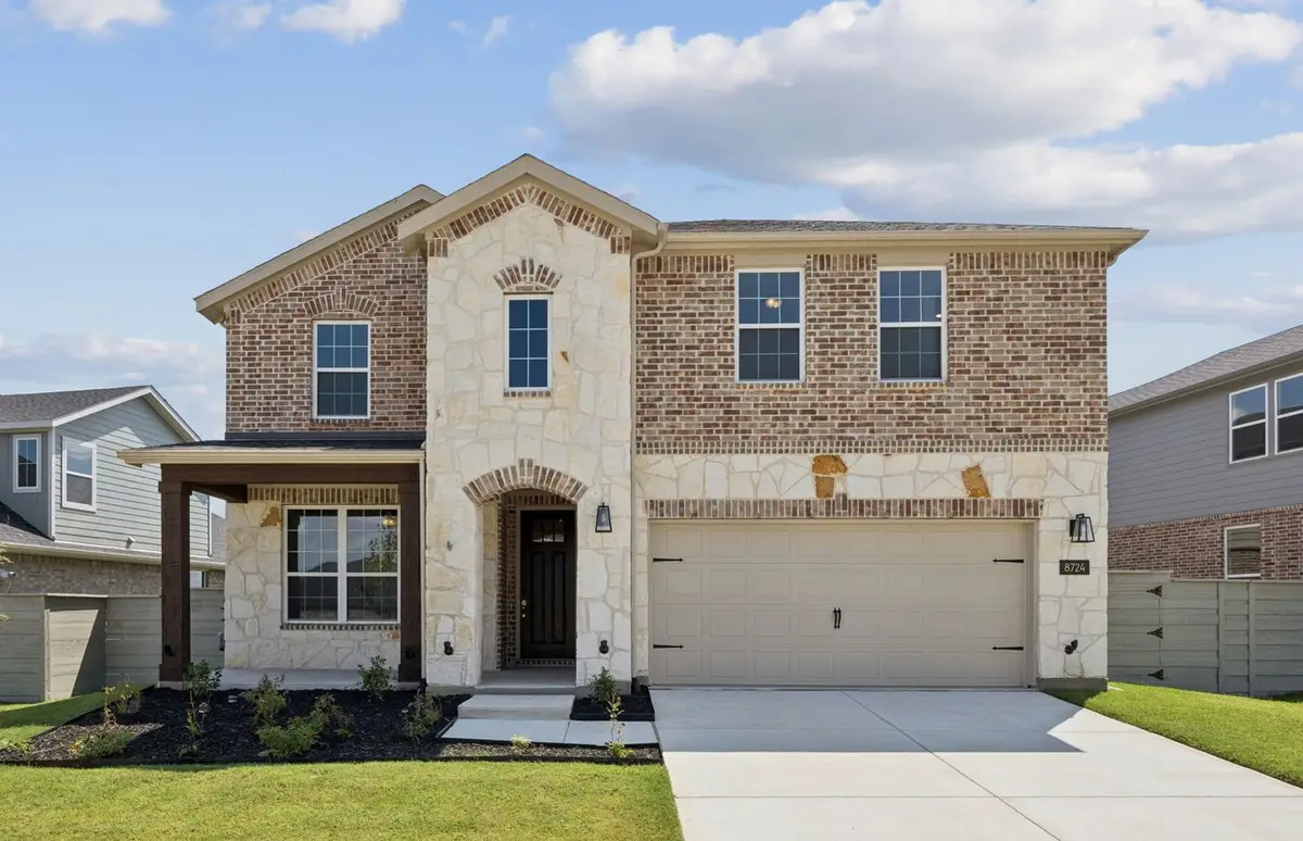 8724 Tallwood Lane, Justin, TX 76247 - Image #1