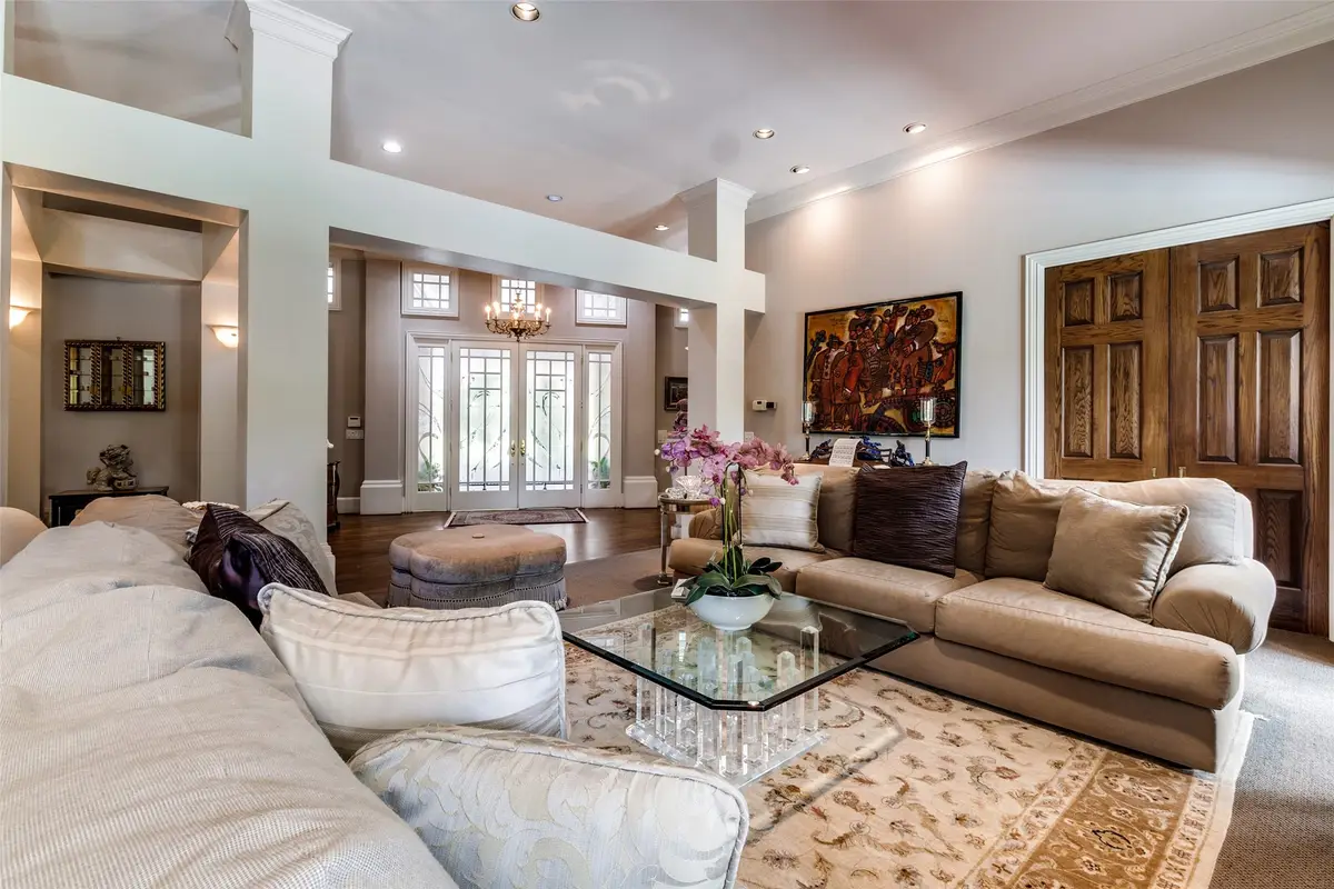 14900 Winnwood Road, Addison, TX 75254 - Image #1