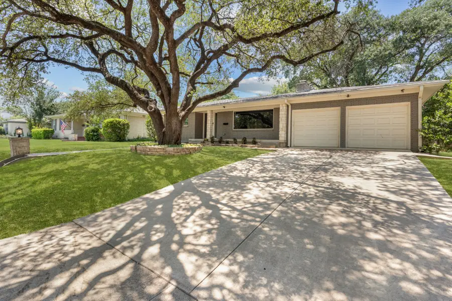 3612 Jeanette Drive, Fort Worth, TX 76109 - Image #2