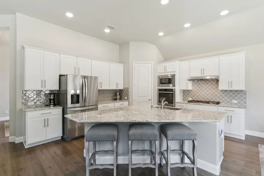 2121 Demarsh Lane, Corinth, TX 76210 - Image #2