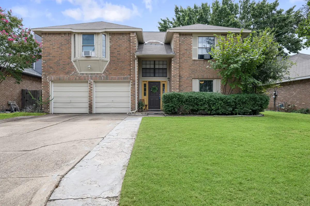 2877 Fenwick Street, Grand Prairie, TX 75052 - Image #1