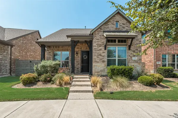 912 Lamp Post Lane, Argyle, TX 76226