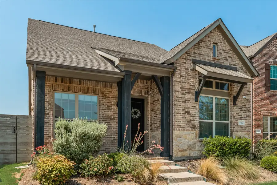 912 Lamp Post Lane, Argyle, TX 76226 - Image #2