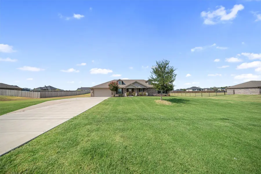 7243 Veal Station Road, Weatherford, TX 76085 - Image #2