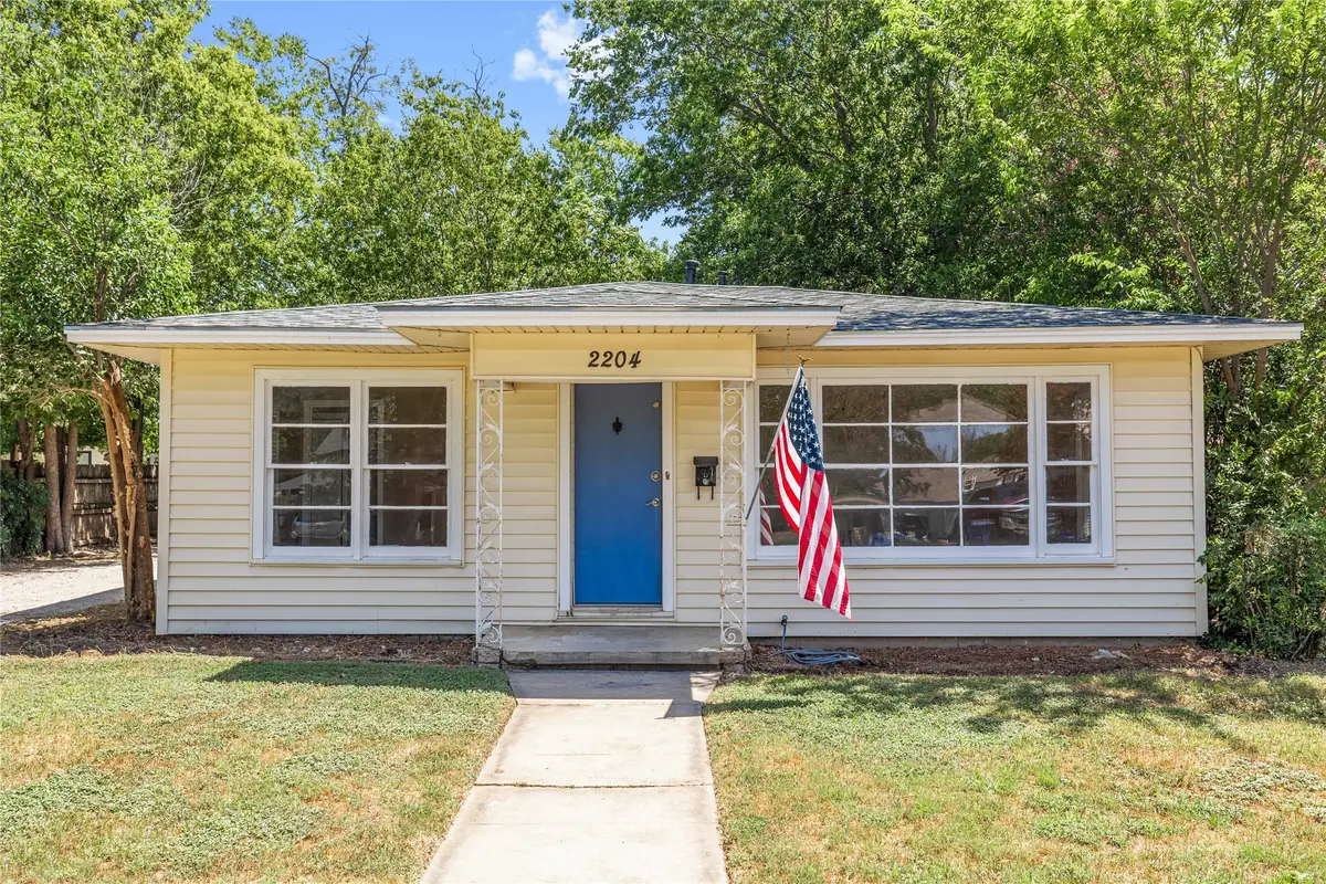 2204 Berkley Street, Brownwood, TX 76801 - Image #1