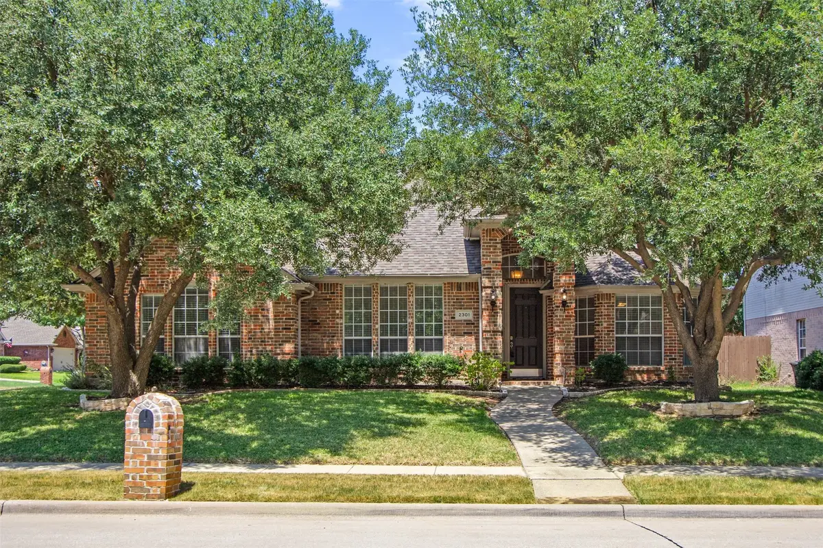 2301 Castlegate Drive, Corinth, TX 76210 - Image #1