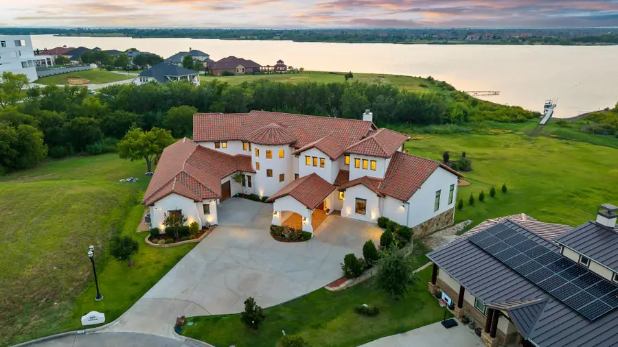 7421 Waters Edge Court, The Colony, TX 75056 - Image #3