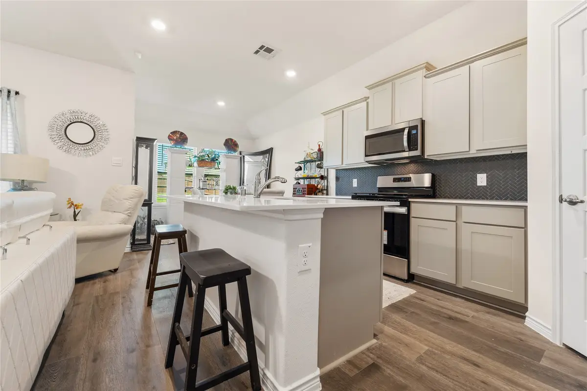 649 Blissful Bend, Lavon, TX 75166 - Image #1