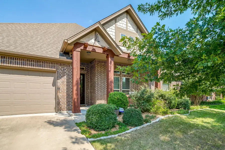 4005 Brookdale Road, Benbrook, TX 76116 - Image #2