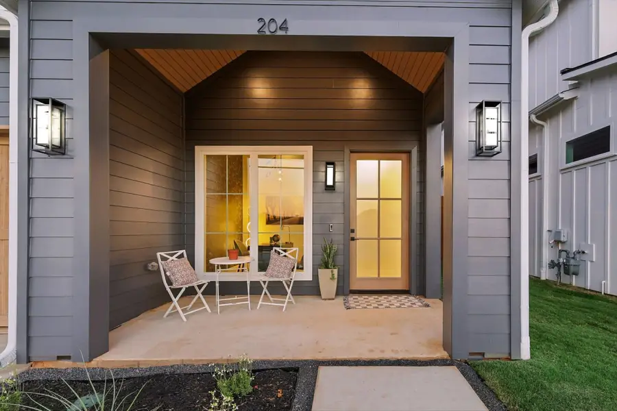 204 North Pine Street, Roanoke, TX 76262 - Image #3