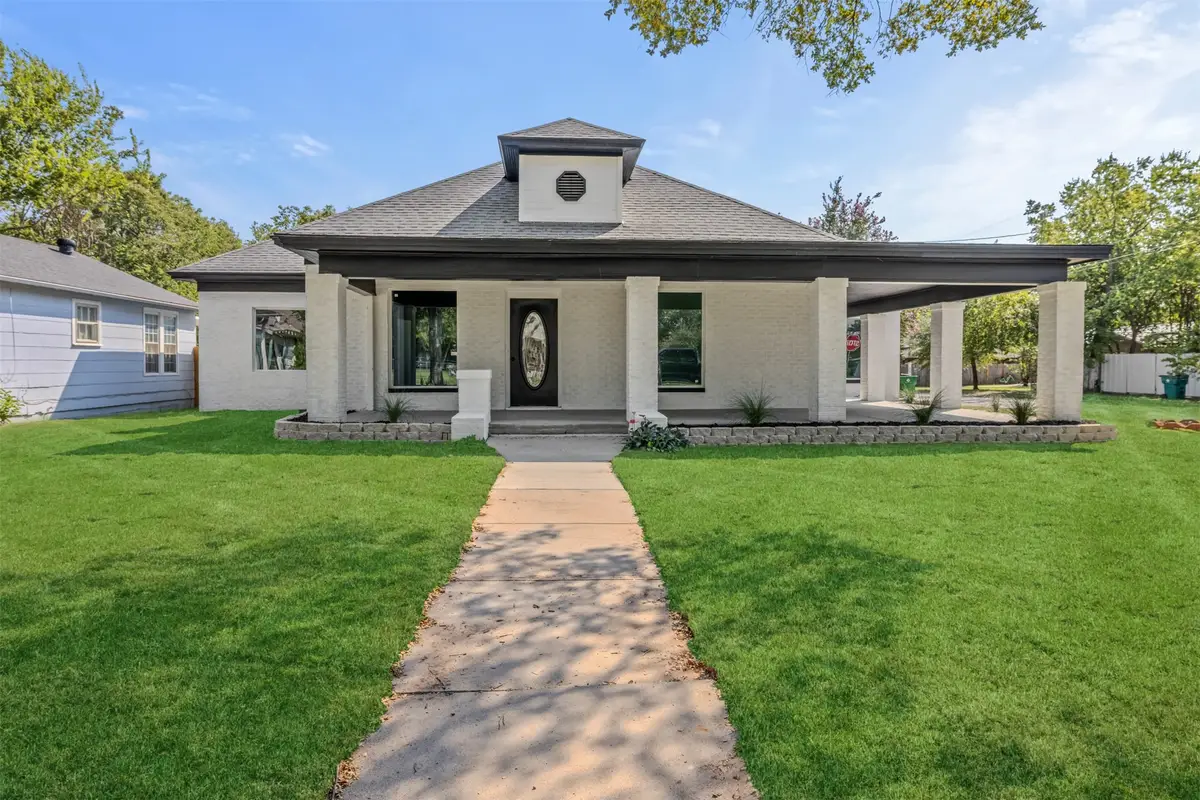 700 N Church Street, Decatur, TX 76234 - Image #1