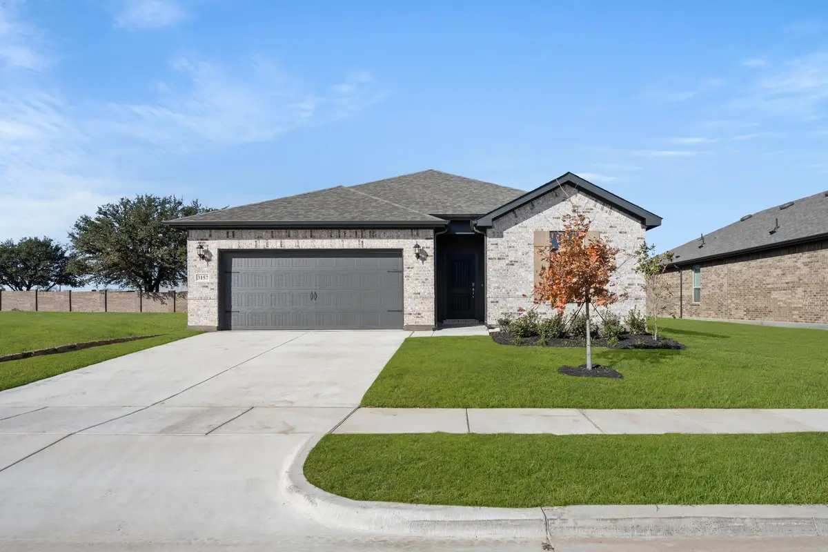 3157 Manchester Drive, Cleburne, TX 76031 - Image #1