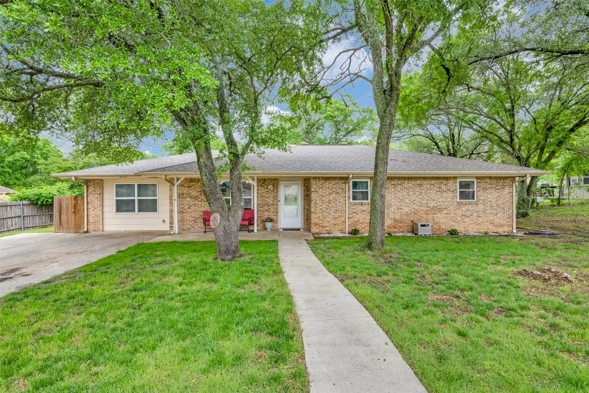 2705 S Lipsey Street, Decatur, TX 76234 - Image #1
