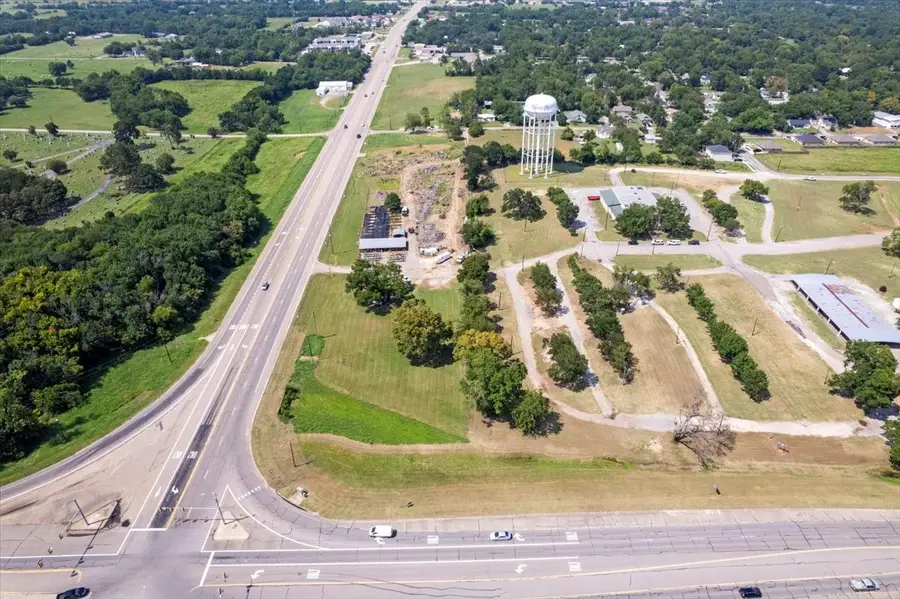 Westside N Tx-121 Highway, Bonham, TX 75418 - Image #2