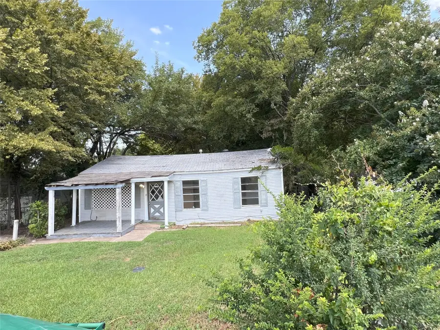 415 Johnson Street, Wilmer, TX 75172 - Image #2