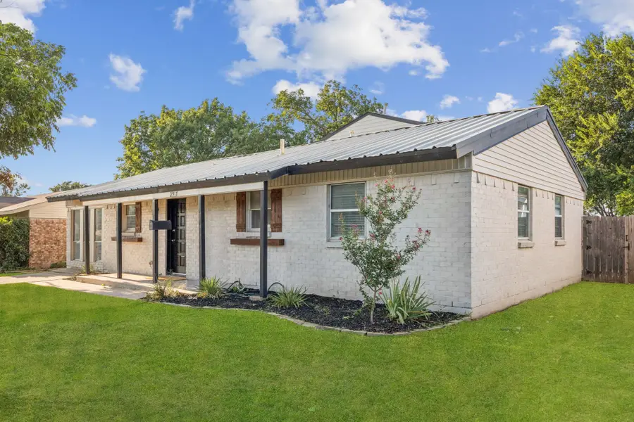 2917 Dale Drive, Plano, TX 75074 - Image #3