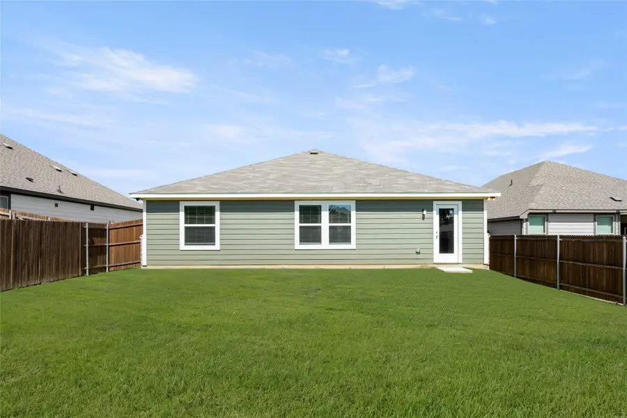 433 Rose, Cleburne, TX 76033 - Image #3