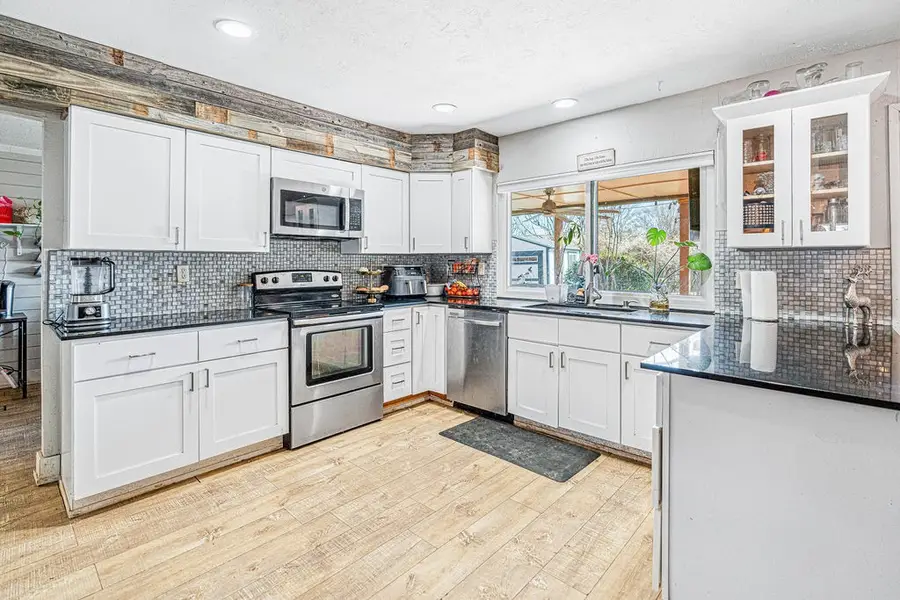 2966 Housley Drive, Dallas, TX 75228 - Image #3