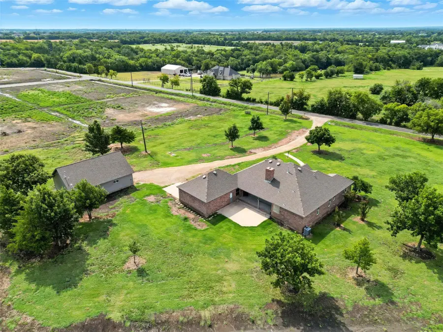 867 Durning Road, Van Alstyne, TX 75495 - Image #2