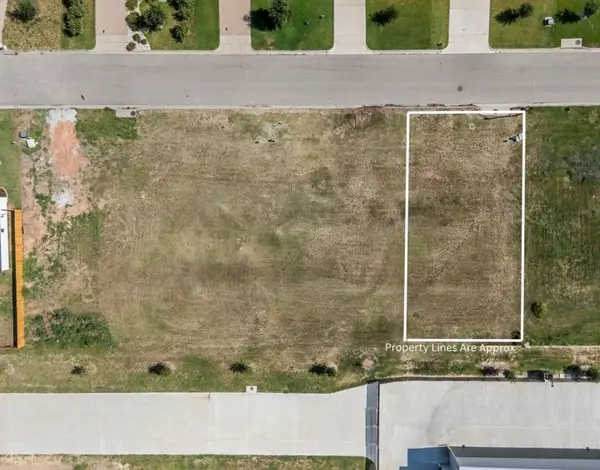 9924 Bridlewood Lane, Waco, TX 76708