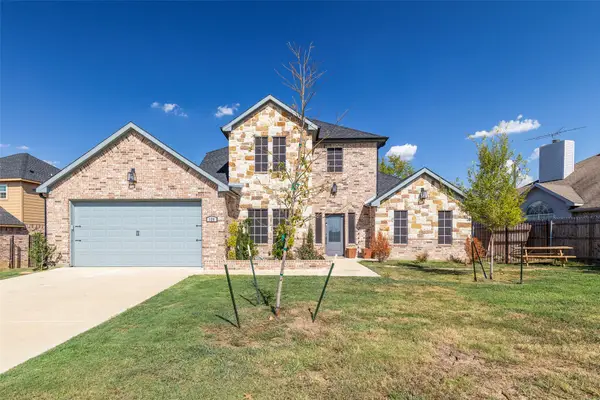 126 Egret Circle, Point, TX 75472