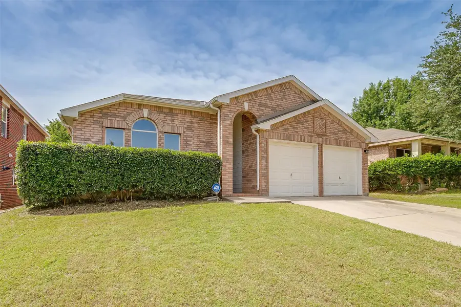 909 Western Pass, Fort Worth, TX 76179 - Image #2
