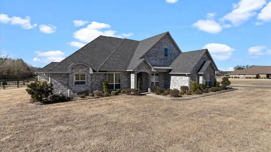 15631 Stallion Lake Boulevard, Lindale, TX 75771 - Image #3