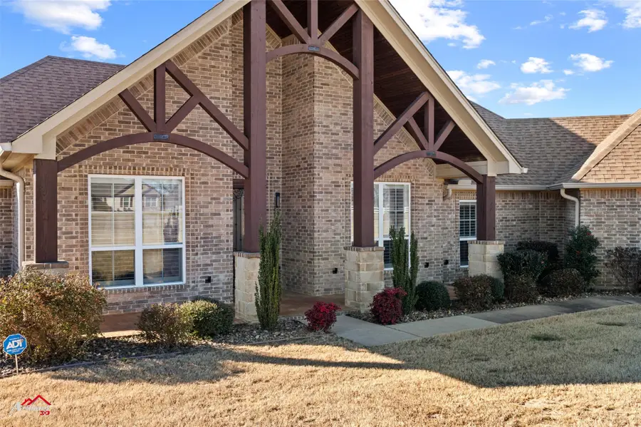 15671 Stallion Lake Boulevard, Lindale, TX 75771 - Image #2