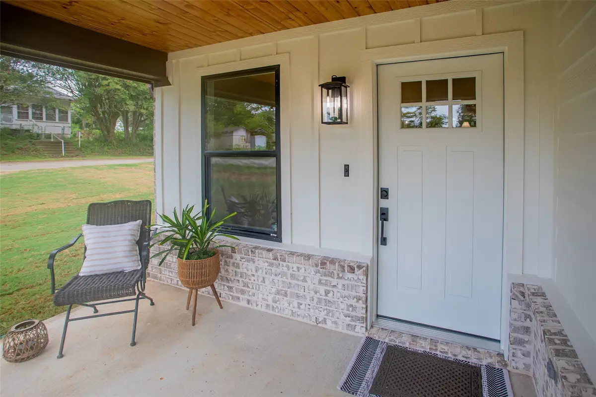 113 W Magnolia, Troup, TX 75789 - Image #1