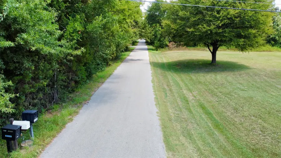 1160 Pearl Harbor Street, Tool, TX 75143 - Image #2