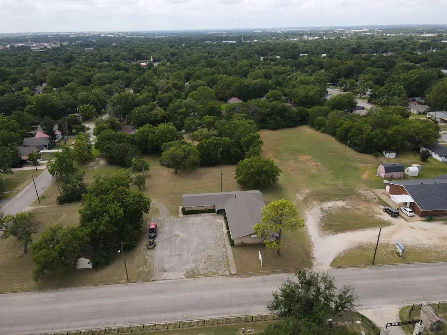 705 Fair Avenue, Gainesville, TX 76240 - Image #3