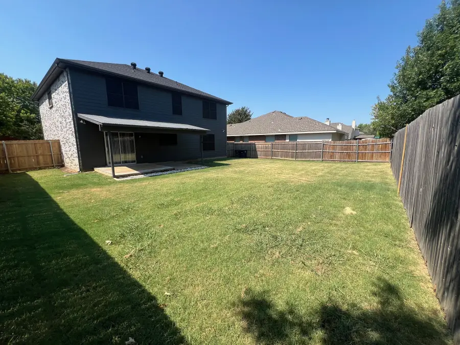 616 Destin Drive, Fort Worth, TX 76131 - Image #2