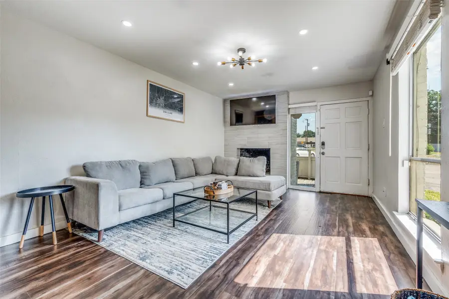 4347 Dickason Avenue #110, Dallas, TX 75219 - Image #3