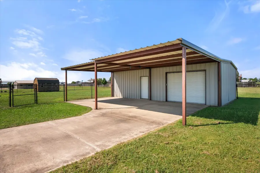 1117 Macadamia Street, Venus, TX 76084 - Image #2