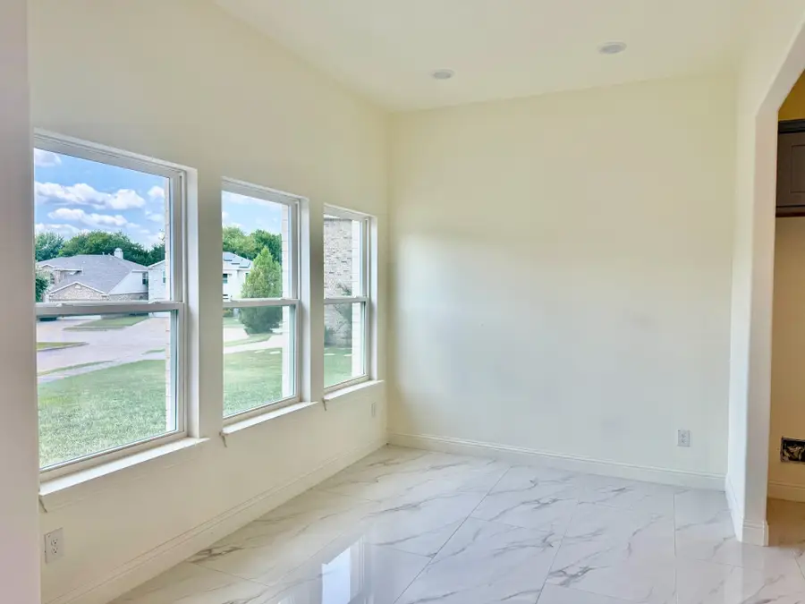 4908 Farrier Court, Grand Prairie, TX 75052 - Image #3