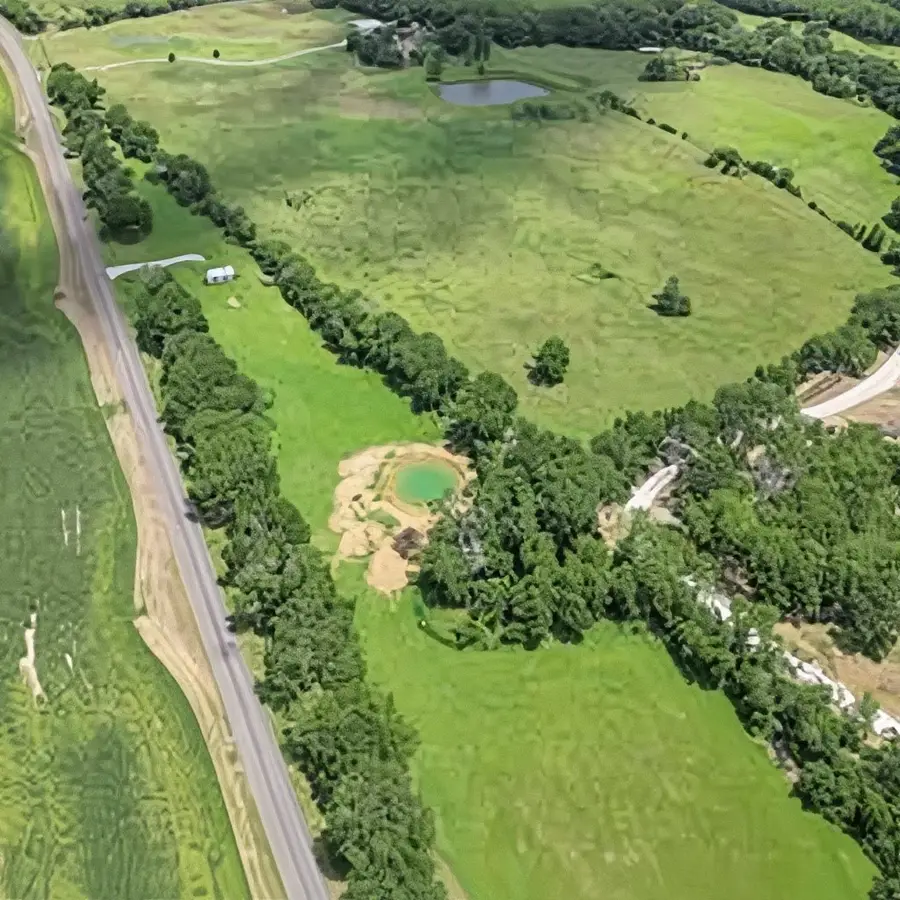 1008 N Richards Street, Aquilla, TX 76622 - Image #3